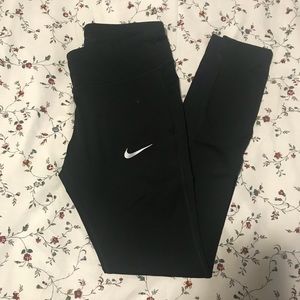 Nike dryfit leggings